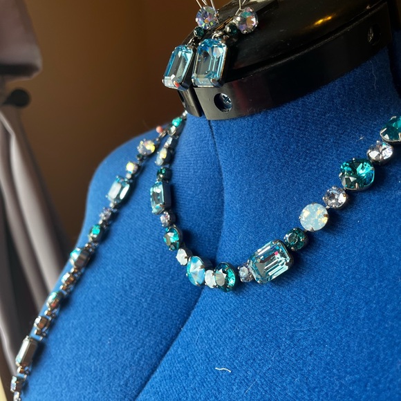 SOLD Blue Sorrelli Set - Picture 4 of 10